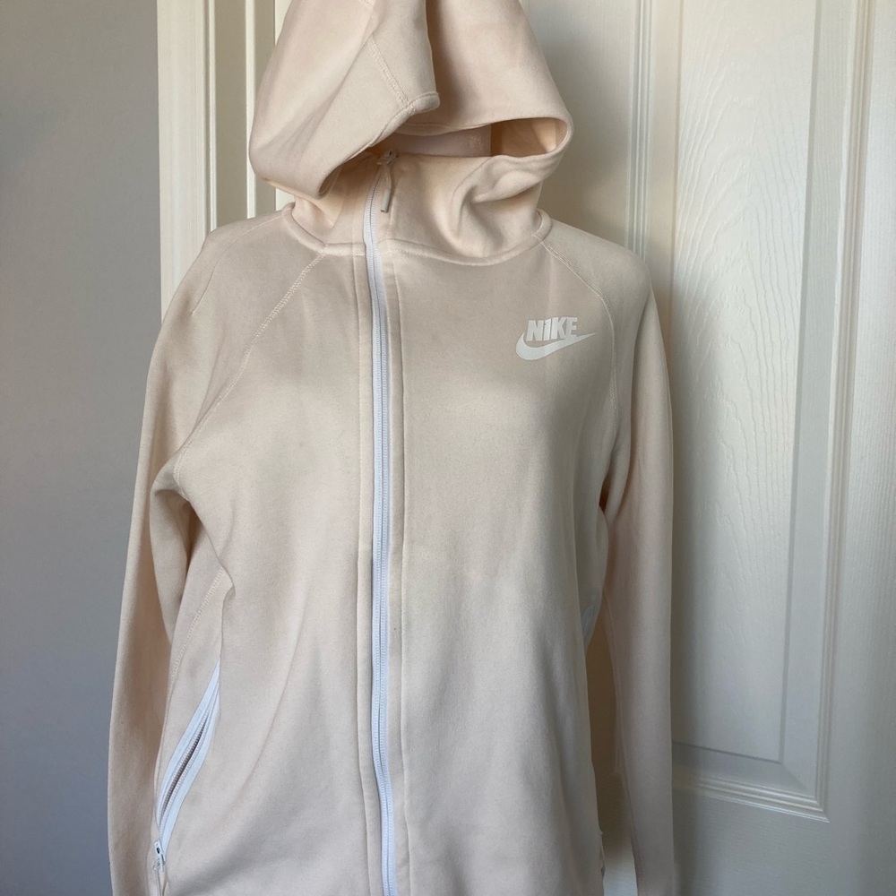 Small peach Nike zip-up sweatshirt with hood